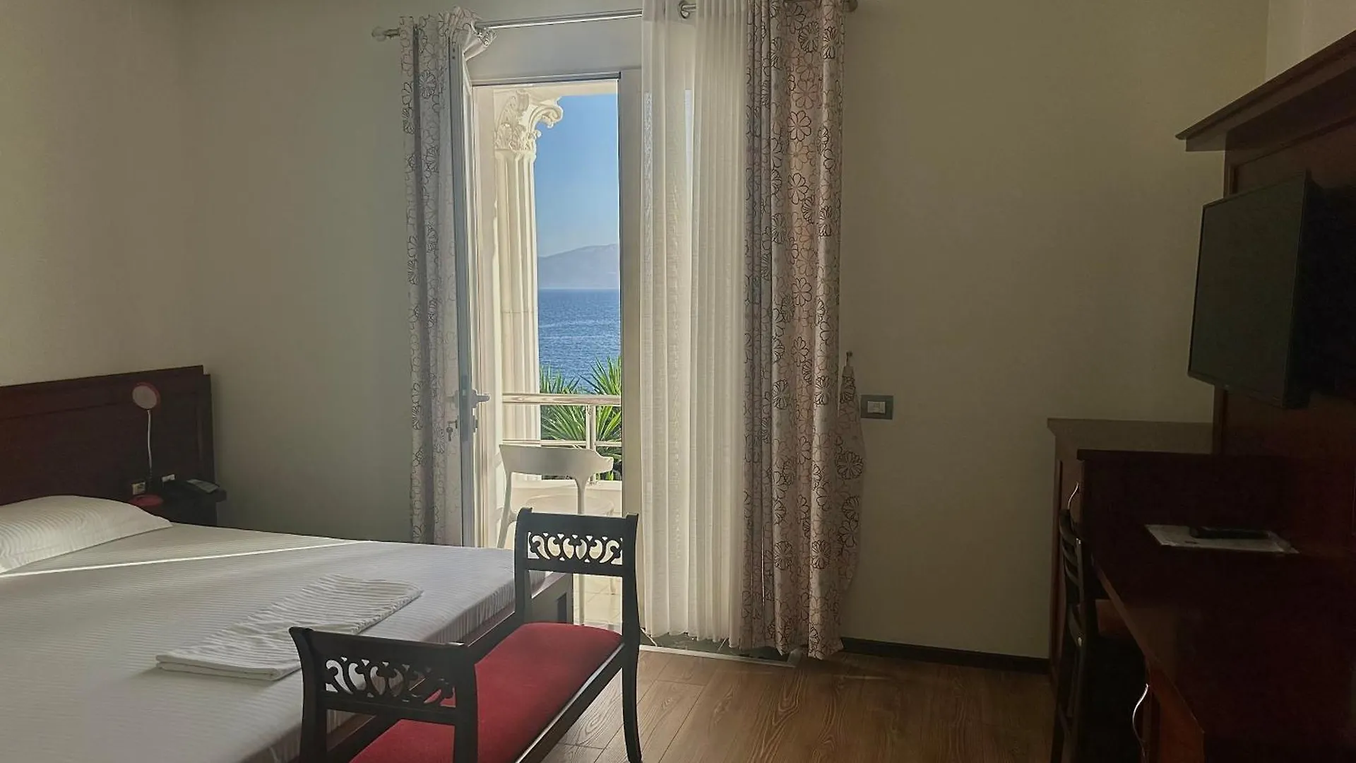 Vila Duraku Sarandë 4*,